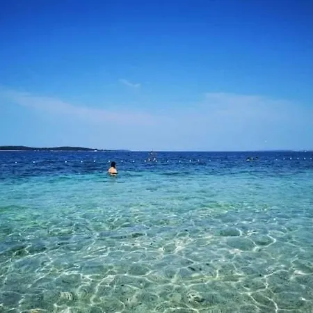 Stylish Suburb With Private Parking & Wifi, Between Centre And Brijuni Pristine Seaside Lejlighed Pula